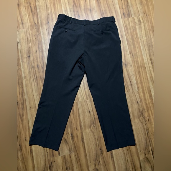 Stafford Men’s Year Round Classic Fit Dress Pants 38 X 30 - Picture 6 of 13